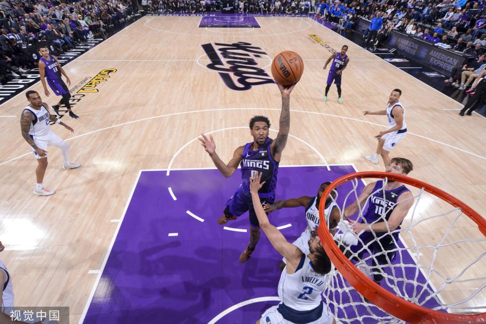 外的双重影 外的双重影