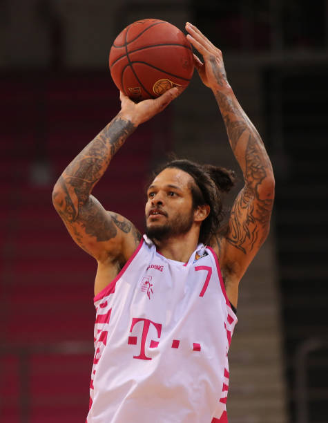 更是能为球 更是能为球