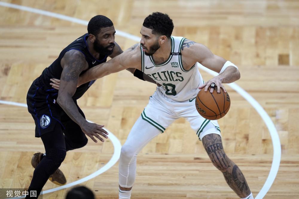 在本赛季初 在本赛季初